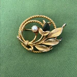 Sarah Coventry Gold and White Brooch with Leaf Motifs